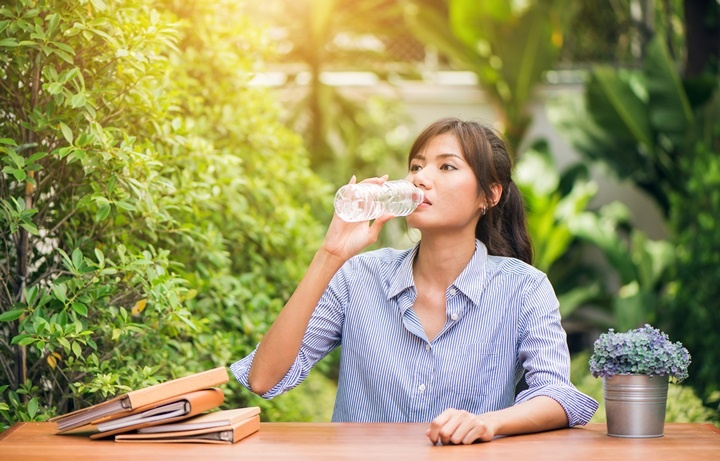 How Much Alkaline Water is Safe to Drink?