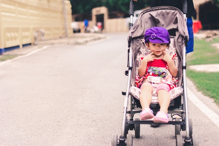 7 Useful Tips to Choose the Right Baby Stroller for New Parents