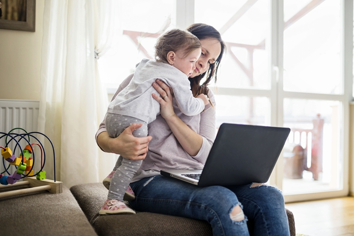 9 Best Online Resources for New Parents
