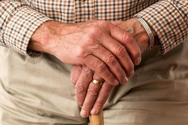 Trial of Parkinson’s Stem Cell Therapy Gets Underway Again After Delay