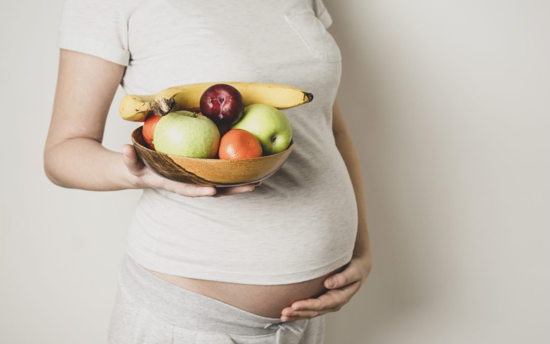 Healthy Summer Superfoods to Eat During Pregnancy