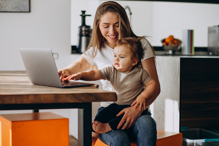 4 Effective Ways to Work from Home with Kids during COVID-19 Outbreak
