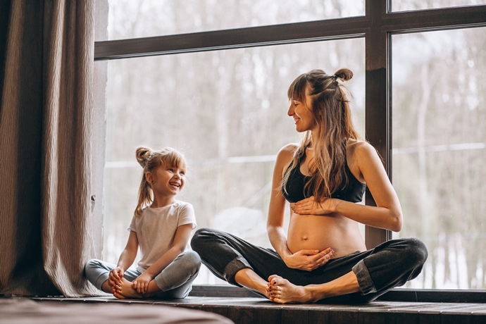 5 Great Indoor Summer Activities for Pregnant Women